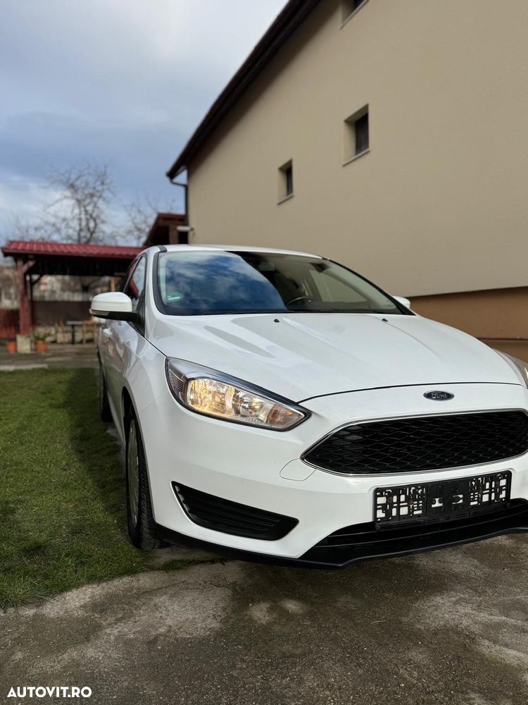 Ford Focus 1.5 TDCi ECOnetic 88g Start-Stopp-System Business - 3