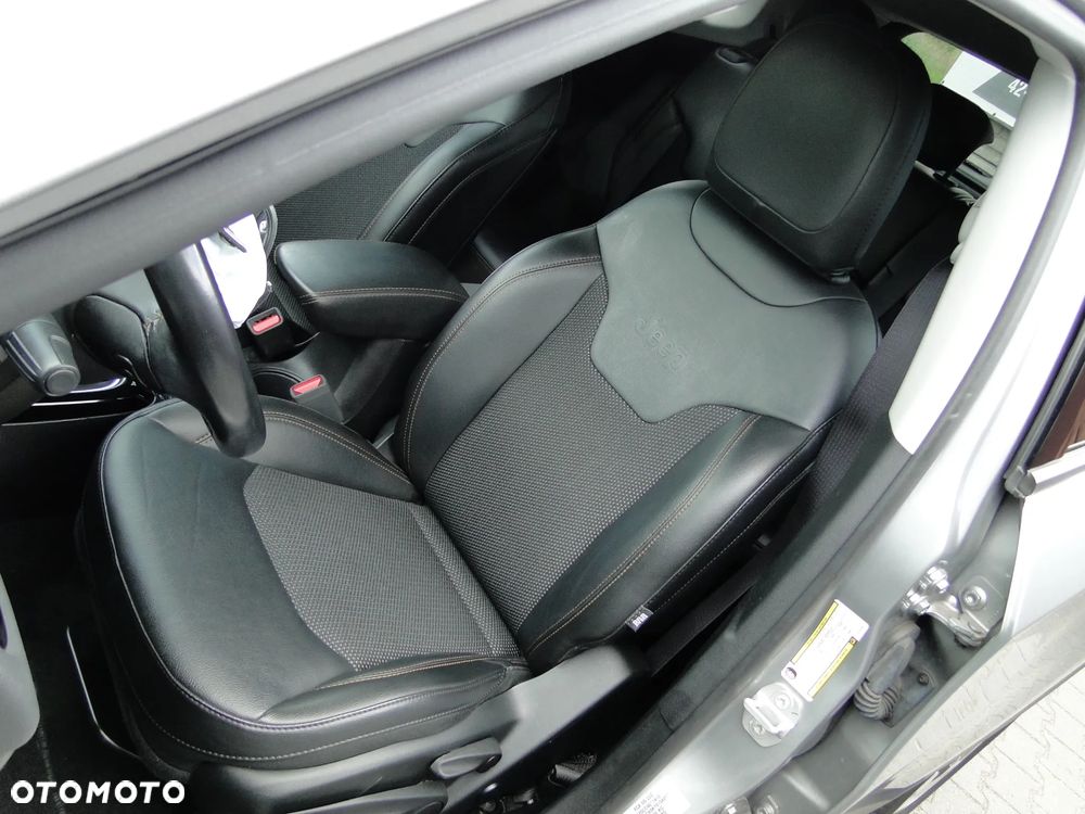 Jeep Compass 1.4 TMair Limited 4WD S&S - 27
