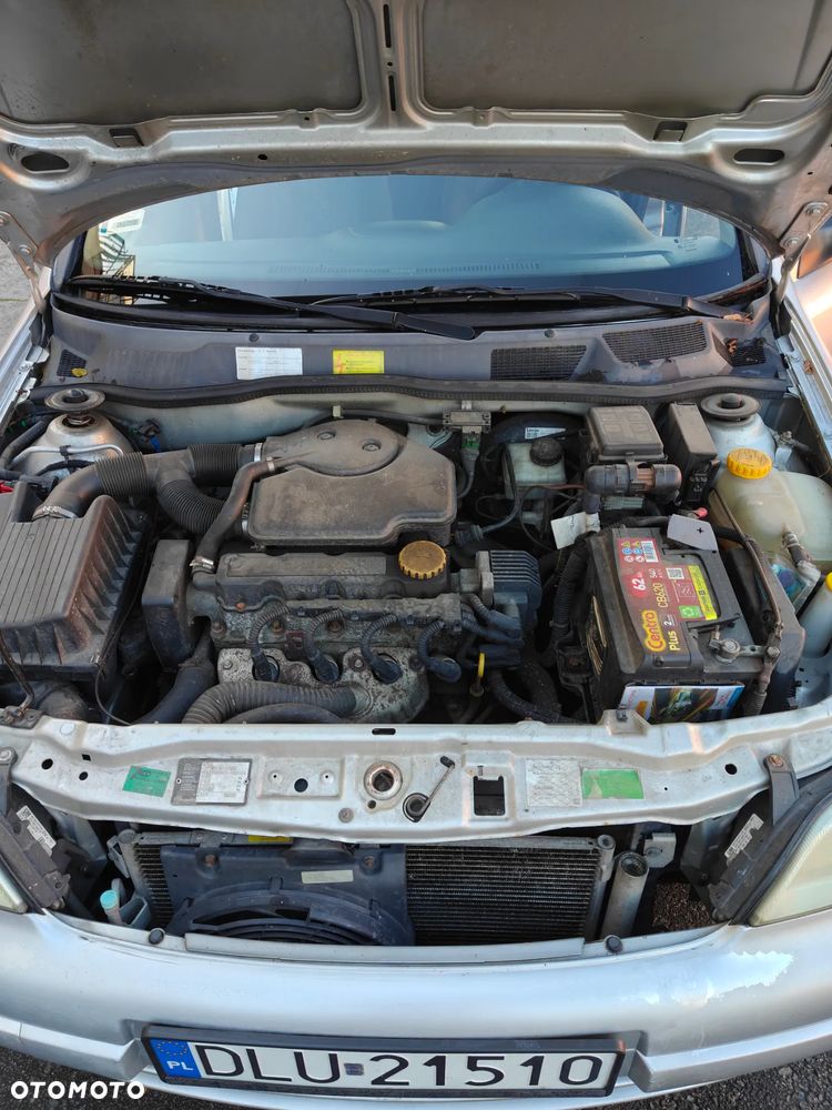 Opel Astra 1.6 - 3