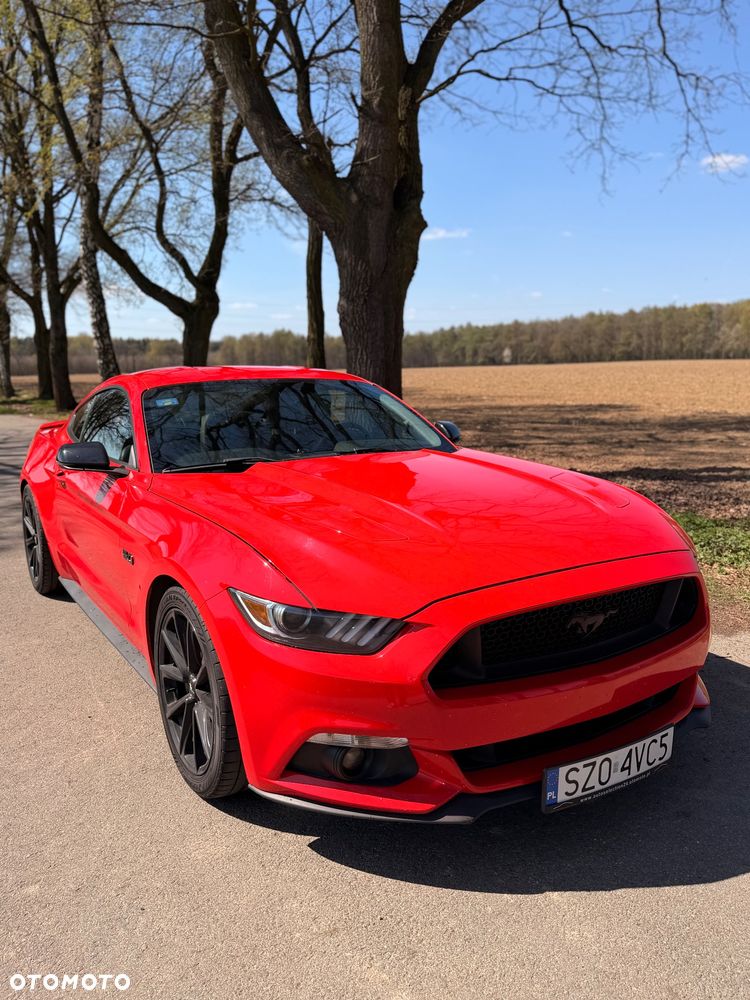 Ford Mustang 5.0 V8 GT - 1