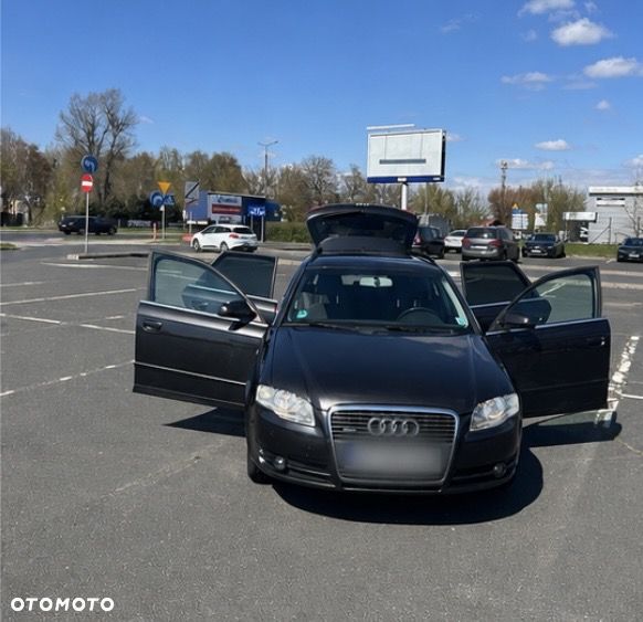 Audi A4 Avant 2.0 TDI DPF quattro - 5