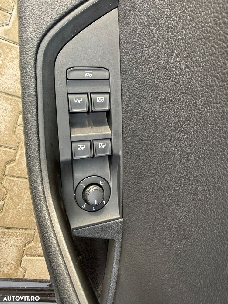 Skoda Superb 2.0 TDI DSG Active - 13