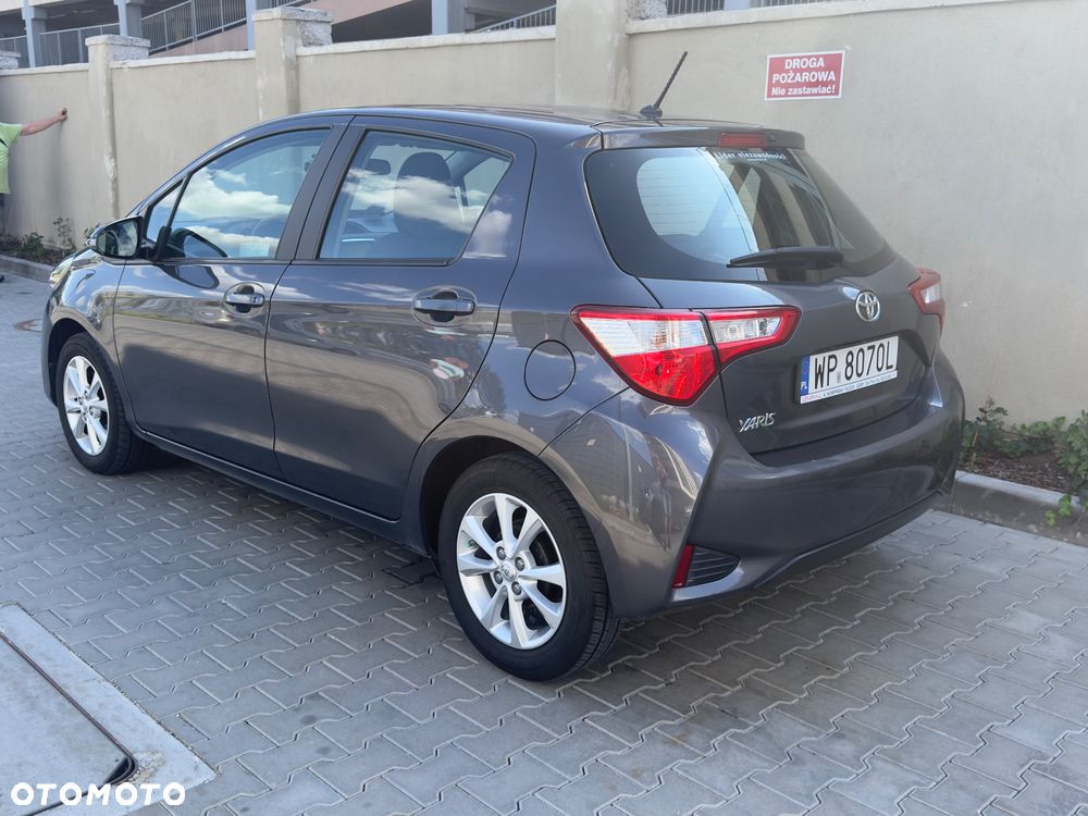 Toyota Yaris - 14