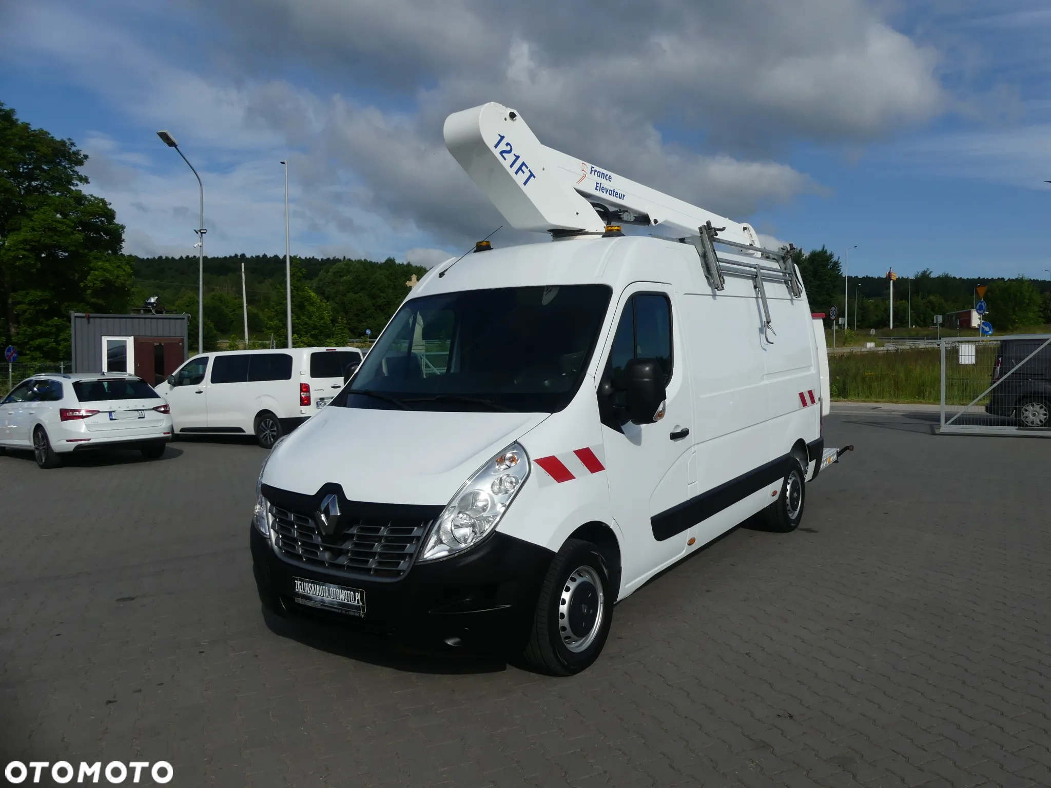 Renault MASTER / PODNOŚNIK KOSZOWY / ZWYŻKA 12M / - 3
