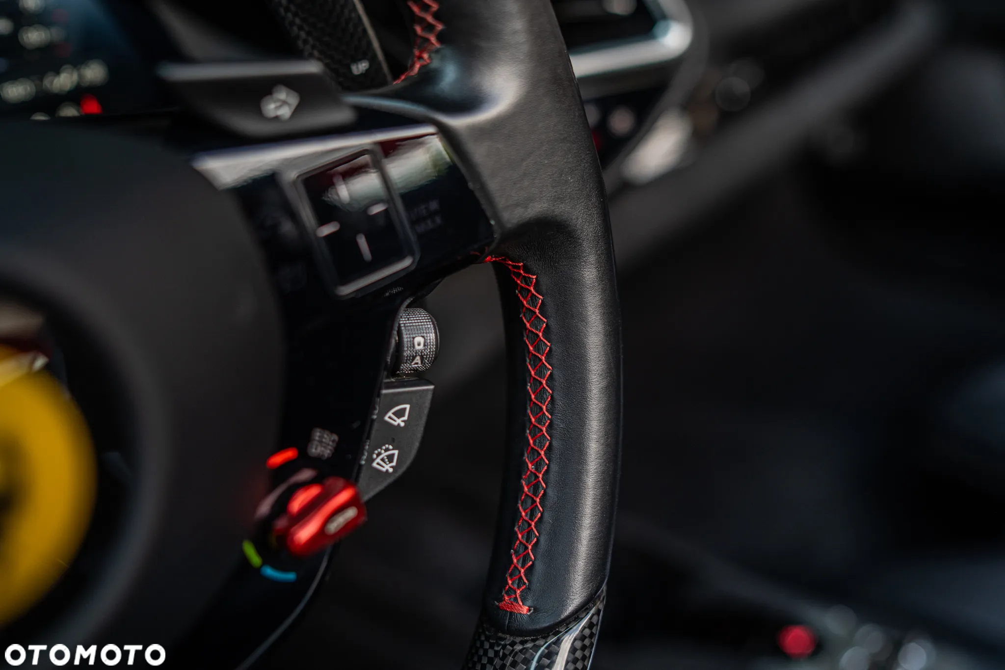 Ferrari 296 GTS - 19