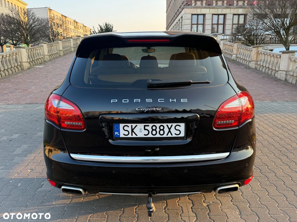 Porsche Cayenne - 5
