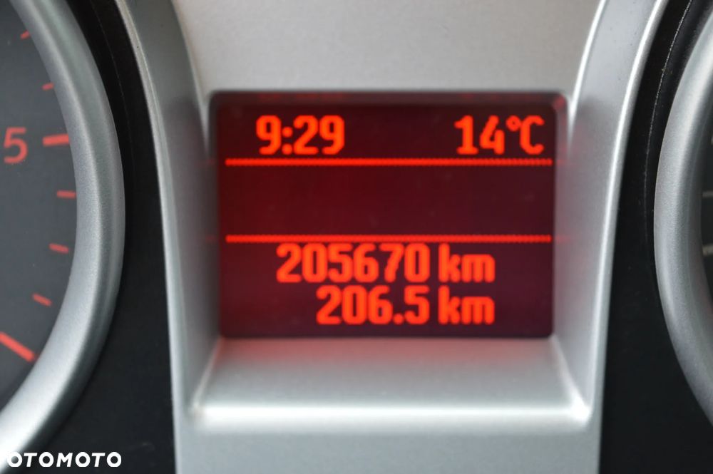 Ford Kuga 2.0 TDCi 4x4 Titanium - 18