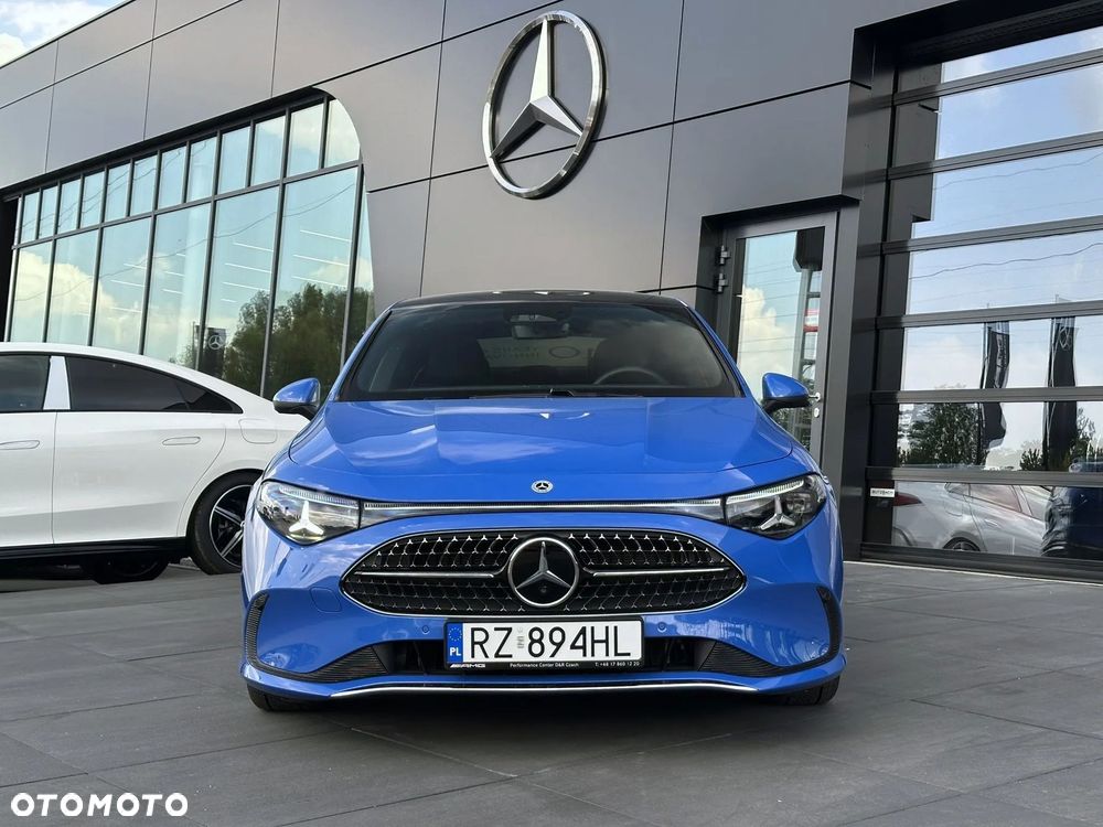 Mercedes-Benz Cla 2025 photo 2
