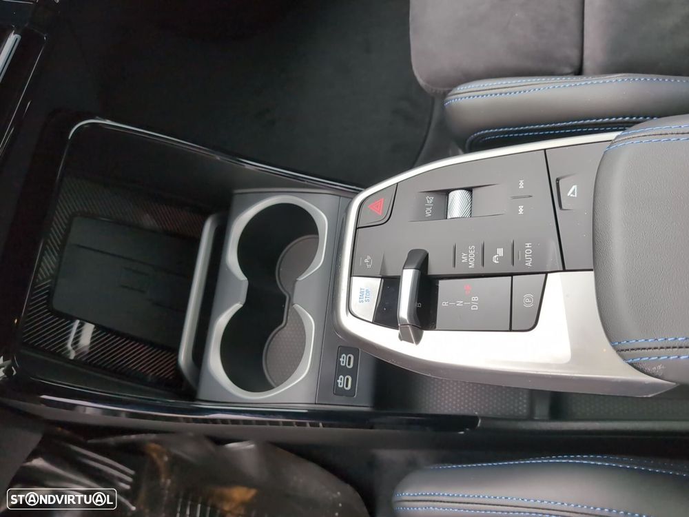BMW iX1 xDrive30 Pack Desportivo M Pro - 15