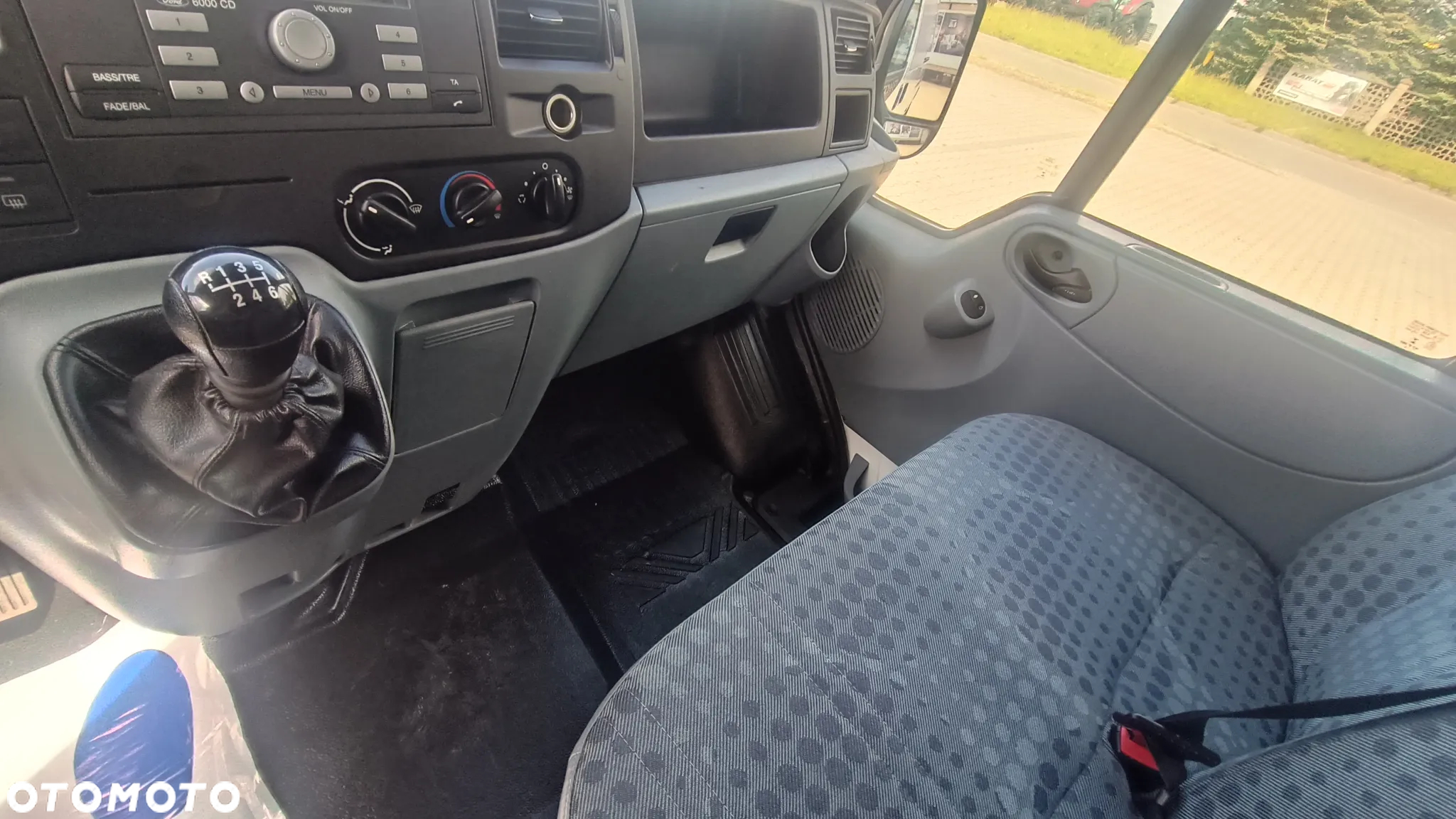 Ford Transit Tourneo Brygadówka 6-osób - 7