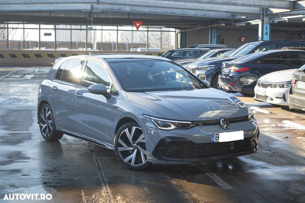 Volkswagen Golf 1.5 eTSI MHEV 150CP DSG R-Line - 2