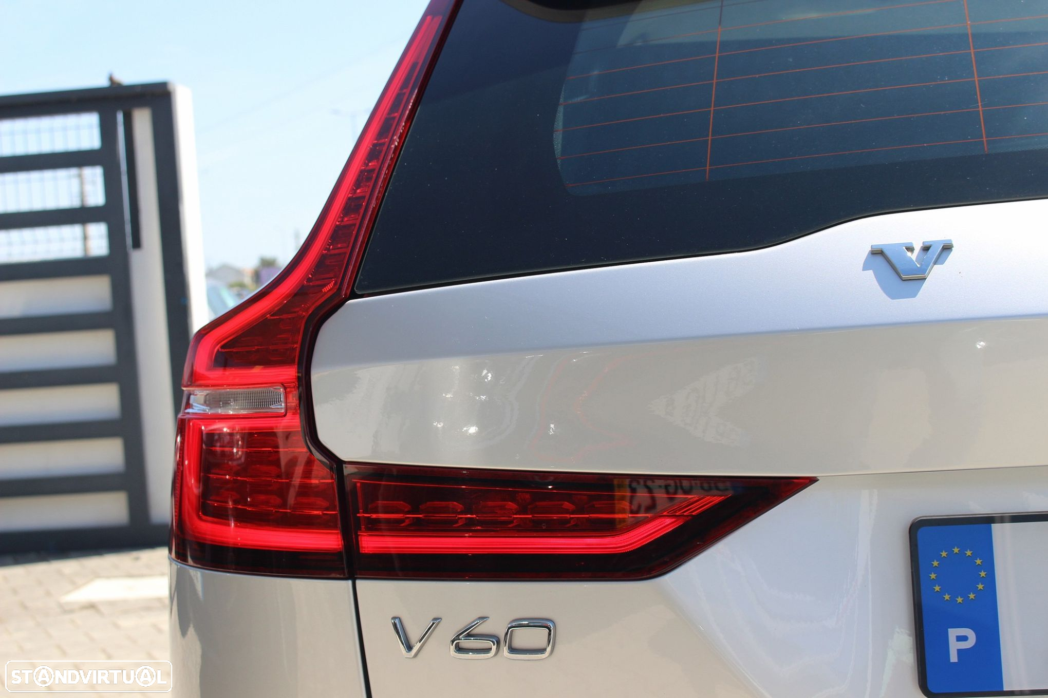 Volvo V60 2.0 T6 AWD TE Inscription Expression - 15