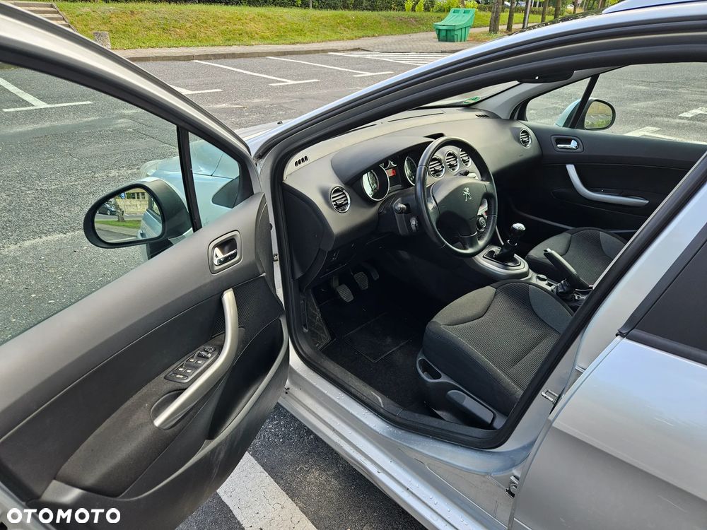 Peugeot 308 120 VTi Style - 18