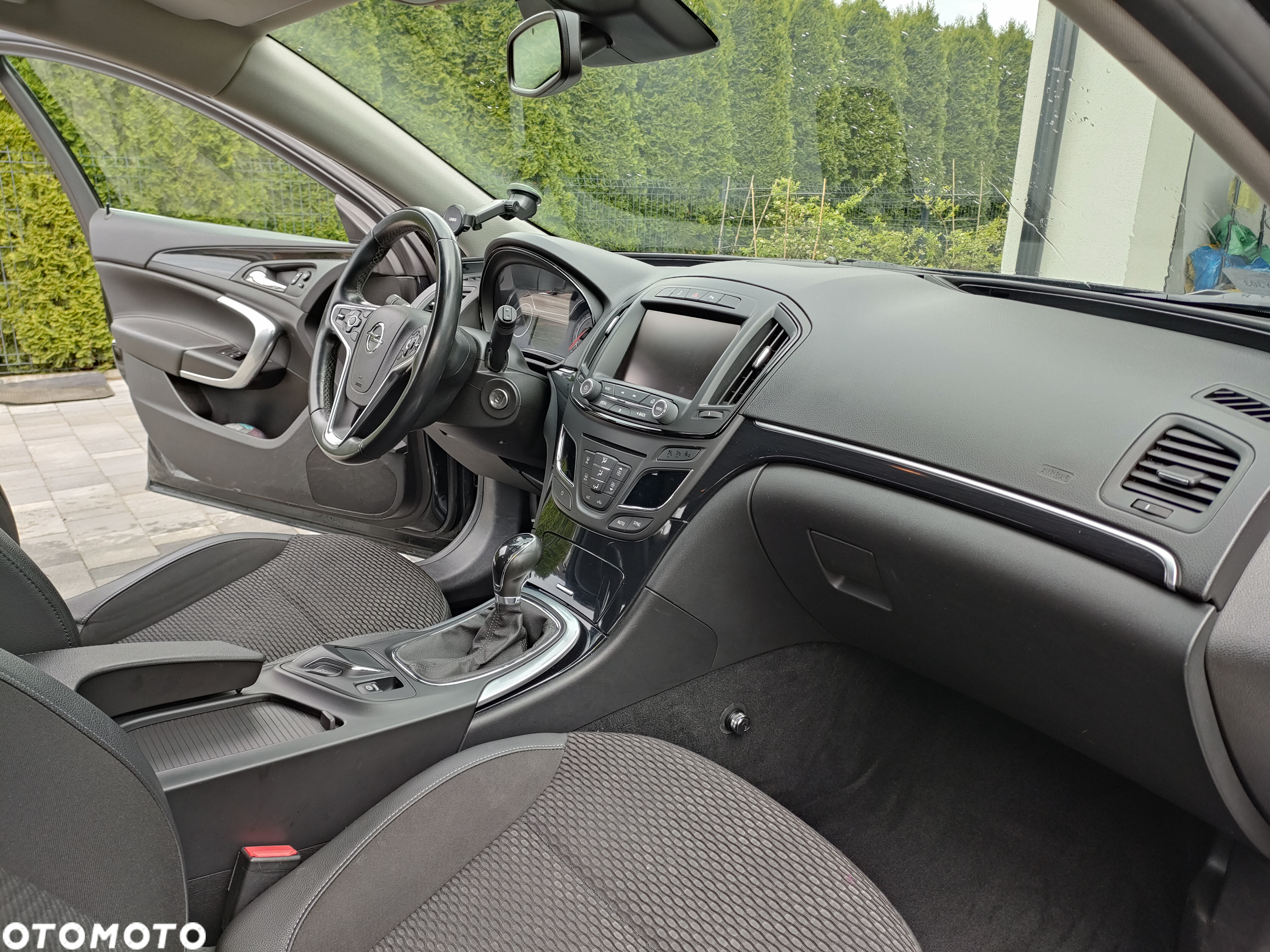 Opel Insignia 2.0 CDTI - 8