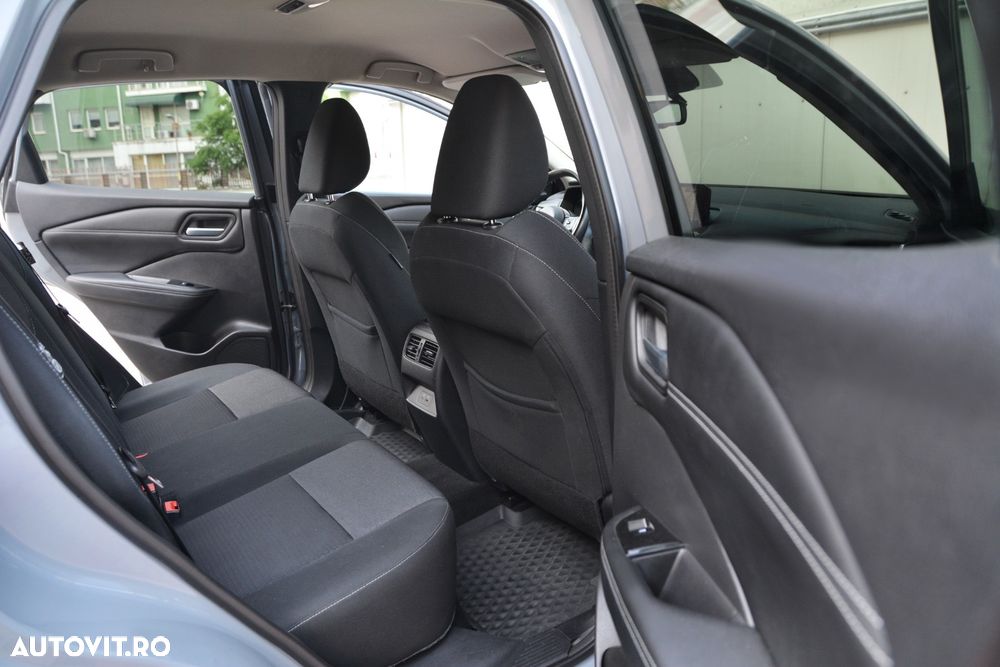 Nissan Qashqai 1.3 157CP 2WD DCT N-Connecta - 14