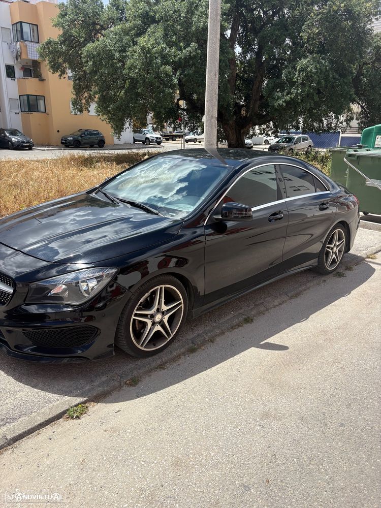 Mercedes-Benz CLA 180 d Shooting Brake AMG Line - 15