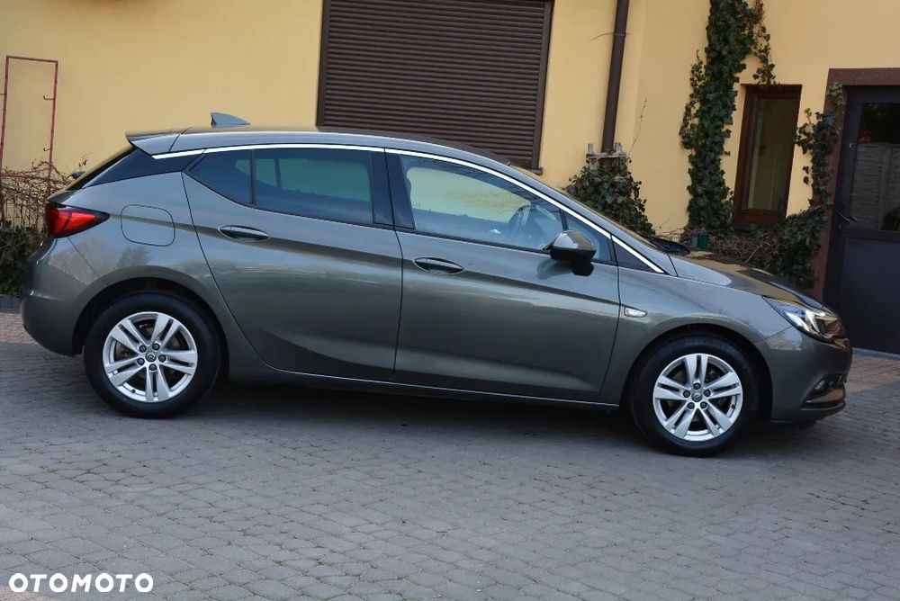 Opel Astra 1.4 Turbo Innovation - 20