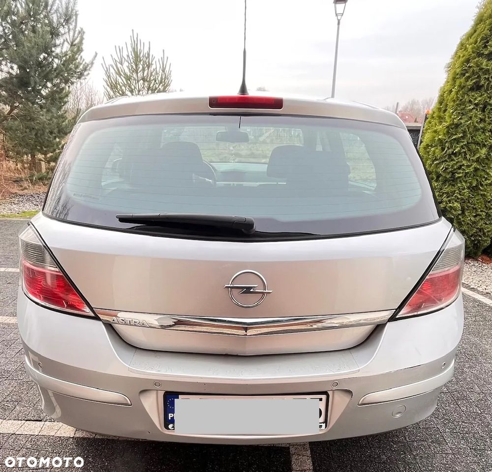 Opel Astra 1.9 CDTI Enjoy - 2