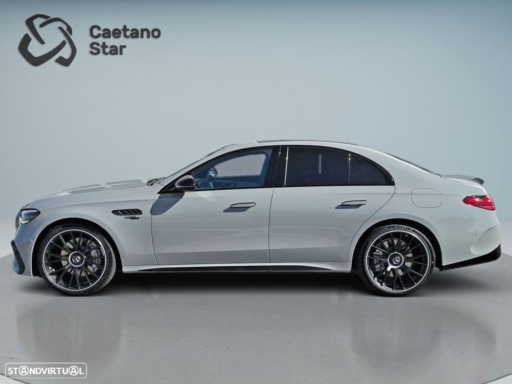 Mercedes-Benz E 53 AMG Hybrid 4Matic+ - 5
