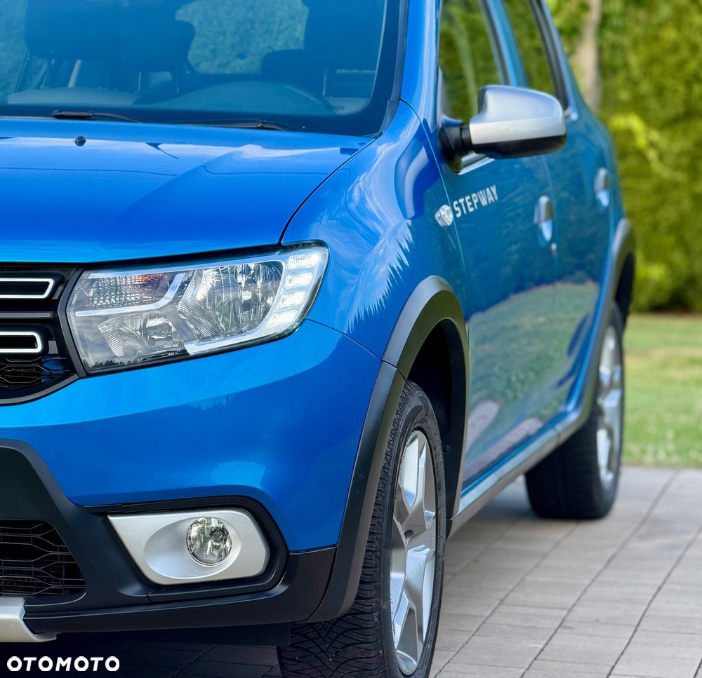 Dacia Sandero Stepway TCe 90 (S&S) Celebration - 15
