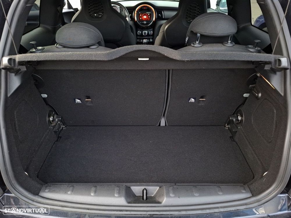 MINI 3 Portas One - 24