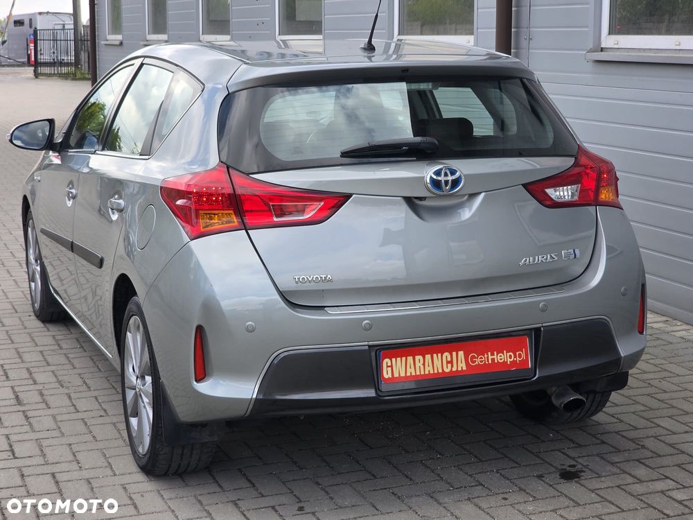 Toyota Auris 1.8 HSD Luna - 16