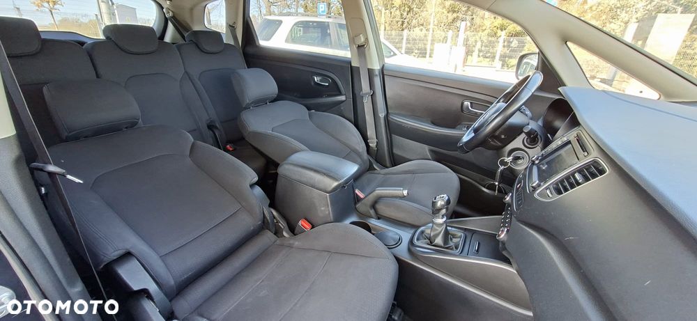 Kia Carens 1.6 GDI Edition 7 - 22