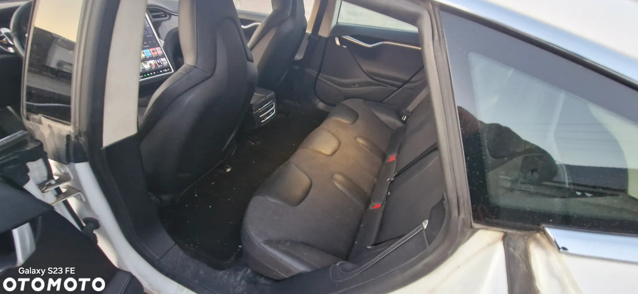 Tesla Model S 75 - 14