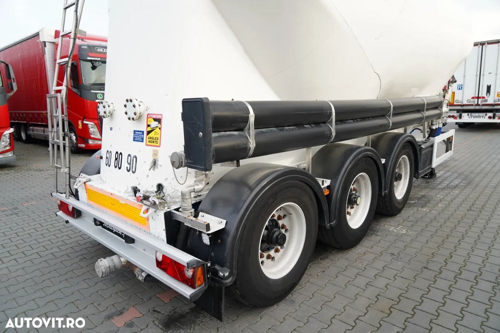 Feldbinder REMORCA CIMENT / 3 COMPARTIMENTE / 37.000 L / SILOC / PENTRU MATERIALE VRAC / JANTE DIN ALIAJ - 13