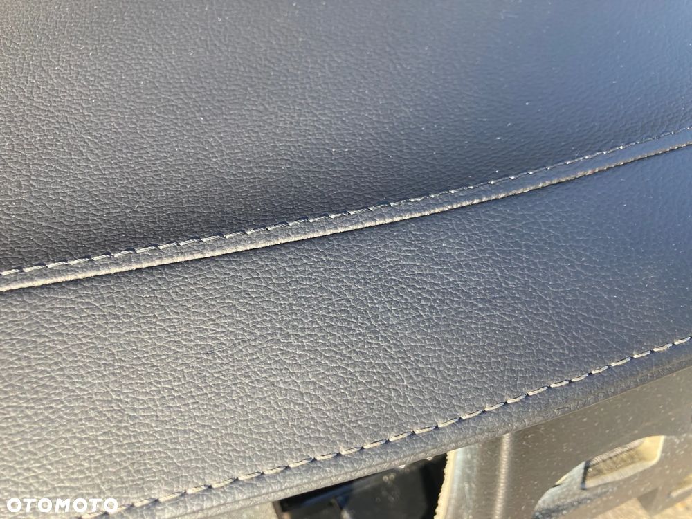 VOLVO V90 S90 DESKA KONSOLA KOKPIT PULPIT PÓŁKA PARAPET SKÓRA PODUSZKI POWIETRZNE KIEROWCY PASAŻERA KOLAN PODUSZKA POWIETRZNA KOLANOWA KURTYNA KURTYNY AIR BAG FOTELA W FOTEL AIRBAG PASY PAS USA  KANADA - 14