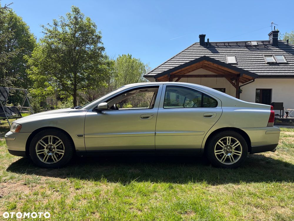 Volvo S60 2.4 D5 - 3