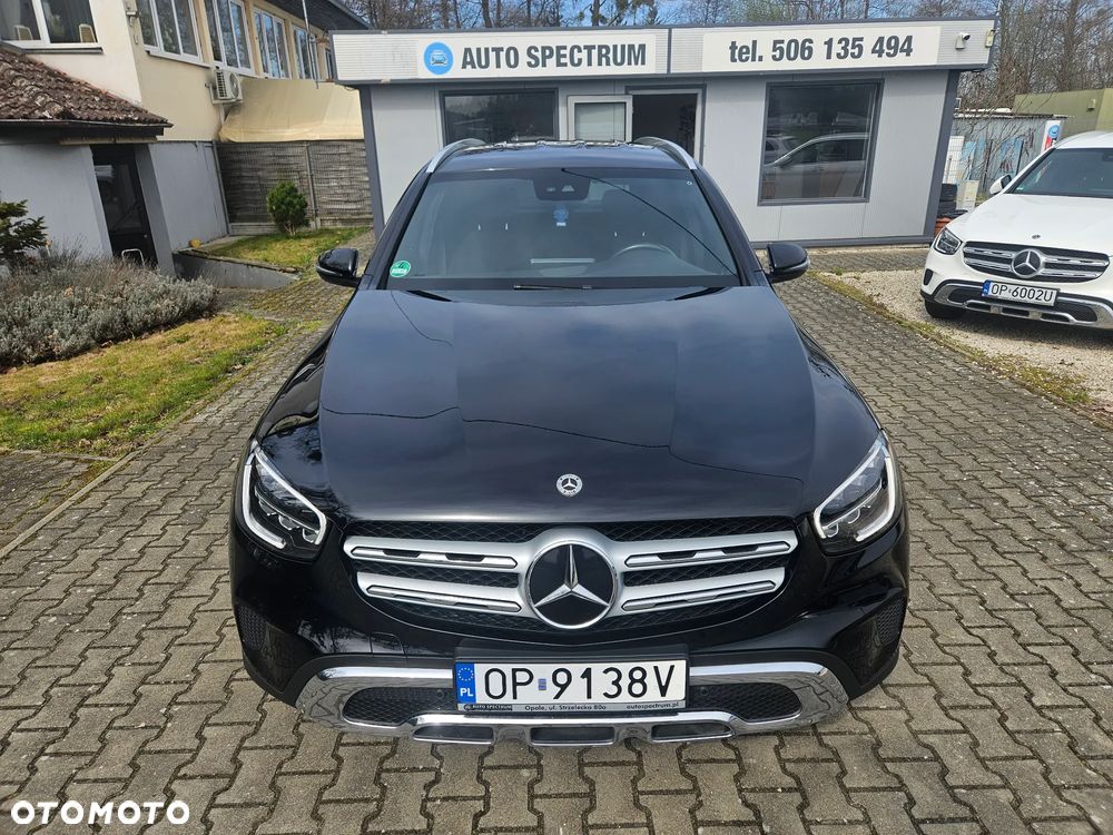 Mercedes-Benz GLC 300 e 4-Matic - 2
