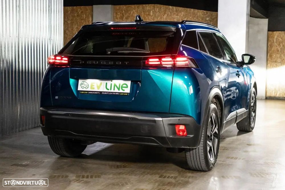 Peugeot e-2008 - 11