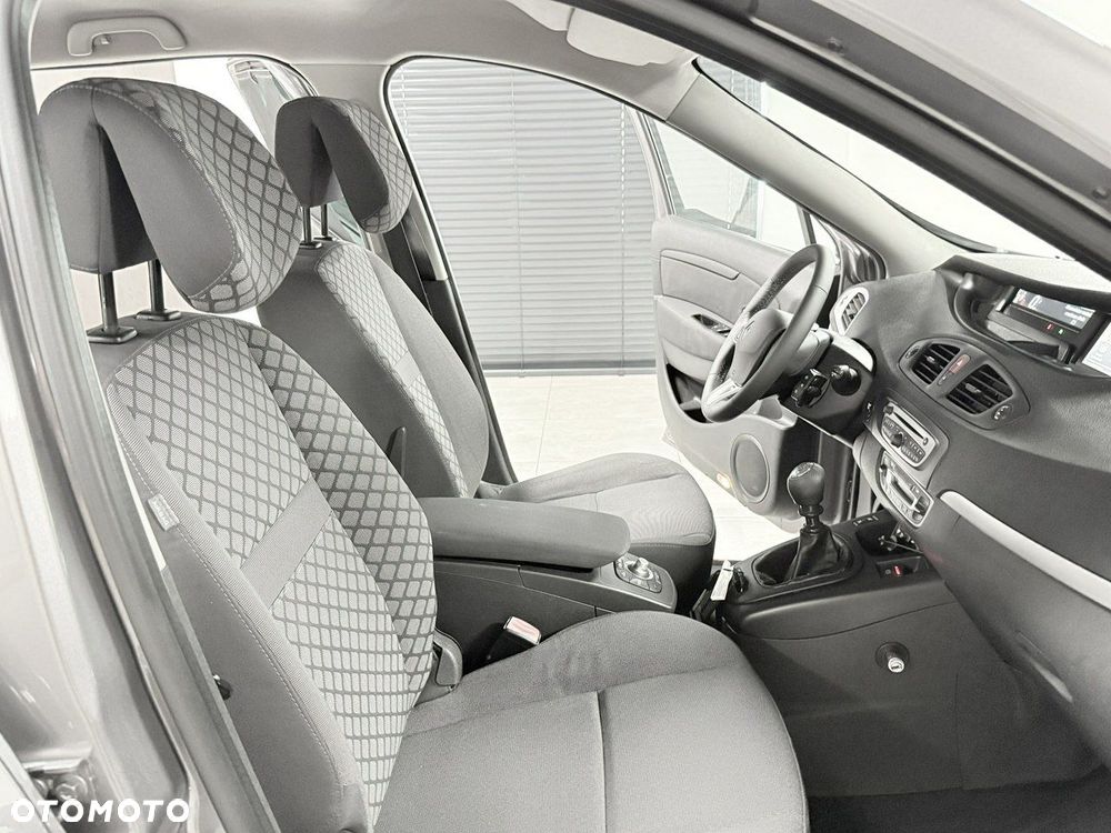 Renault Grand Scenic dCi 130 FAP Dynamique - 17