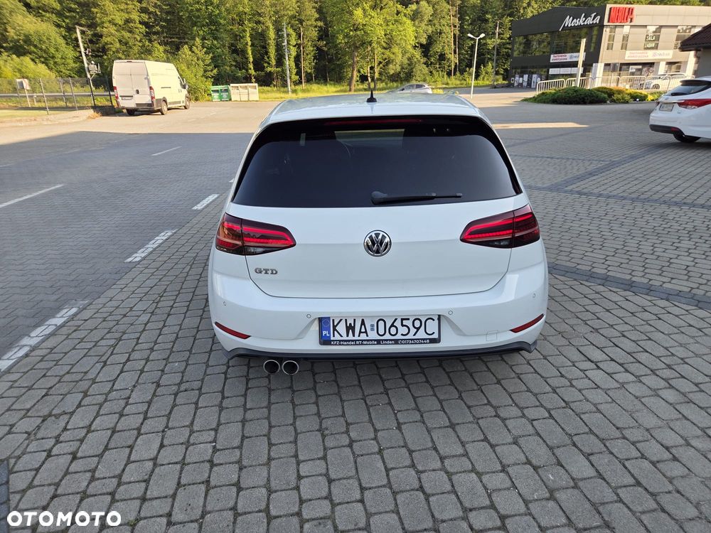 Volkswagen Golf 2.0 TDI BMT GTD - 7