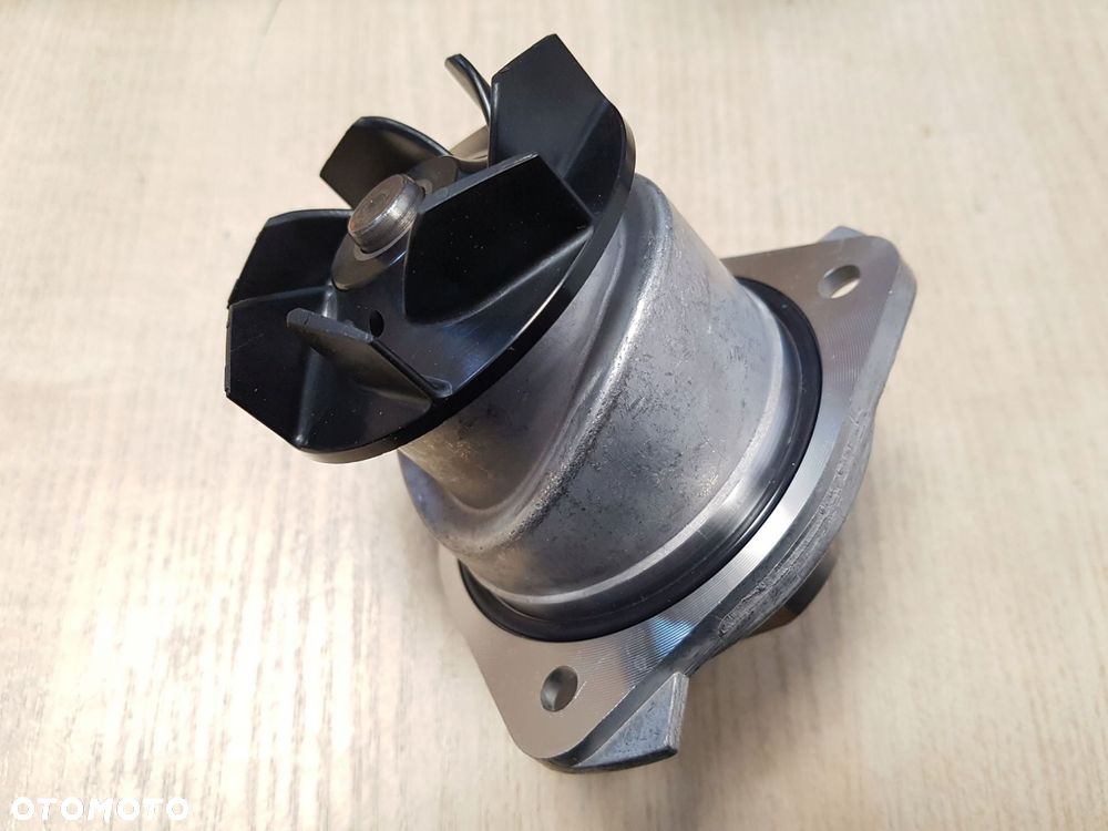 porsche cayenne 3,6 v6 pompa wody 95510603300 nowa oe - 3