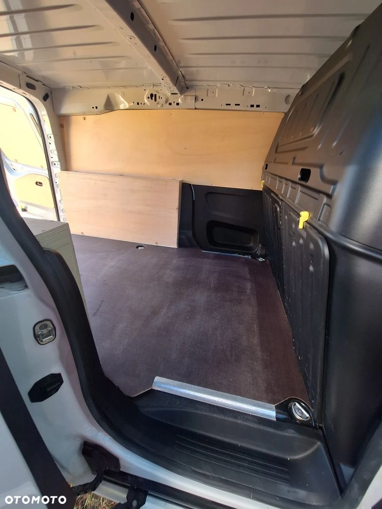 Opel COMBO - 8