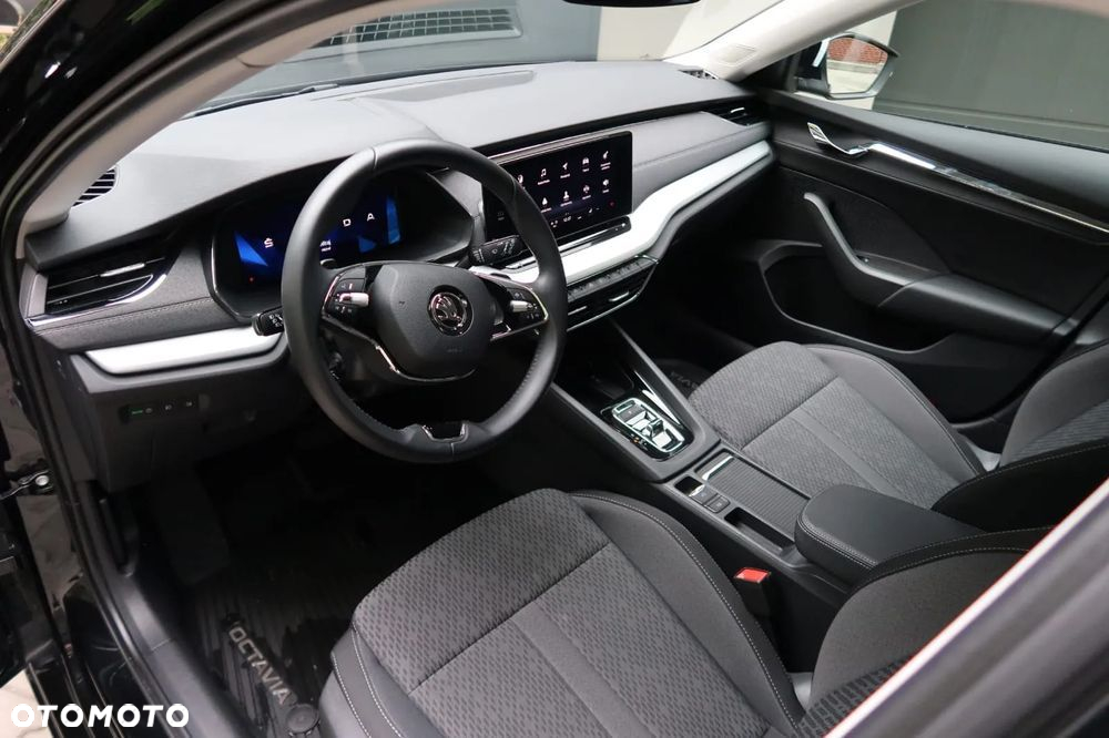 Skoda Octavia - 7