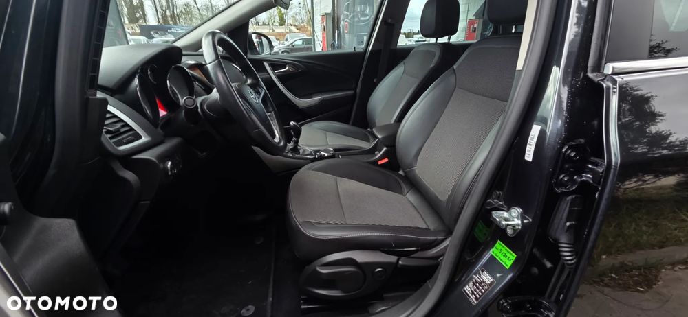 Opel Astra 1.7 CDTI DPF Exklusiv - 29