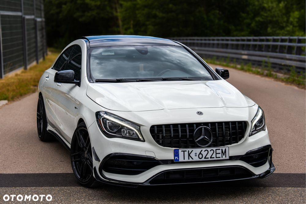 Mercedes-Benz CLA - 1