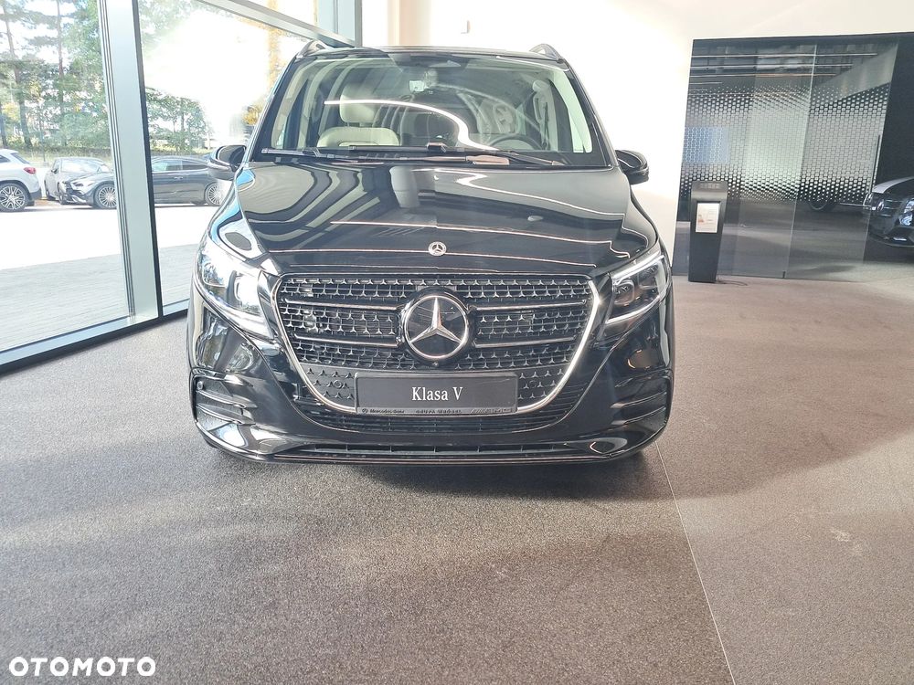 Mercedes-Benz V-Class 2026 photo 2