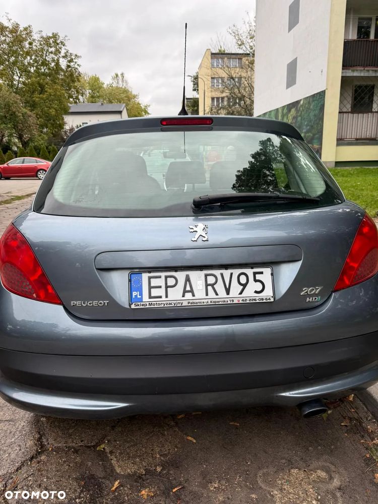 Peugeot 207 - 5
