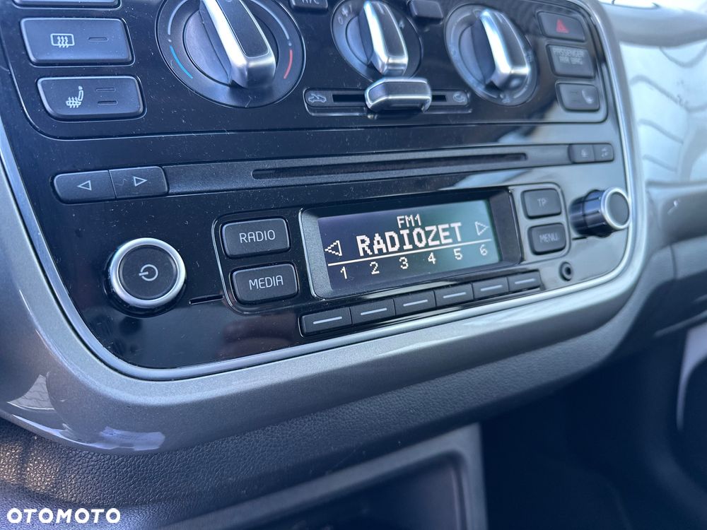 Volkswagen up! - 18