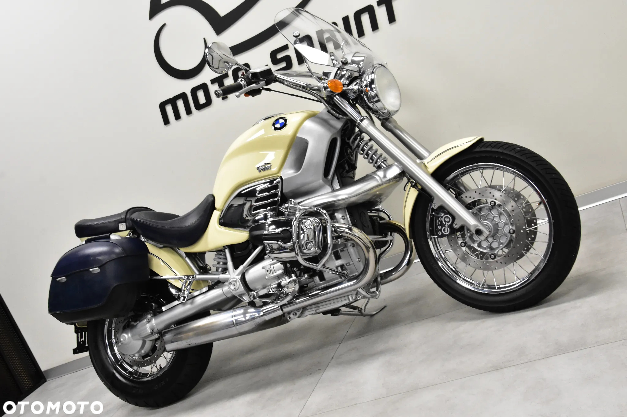 BMW R - 7