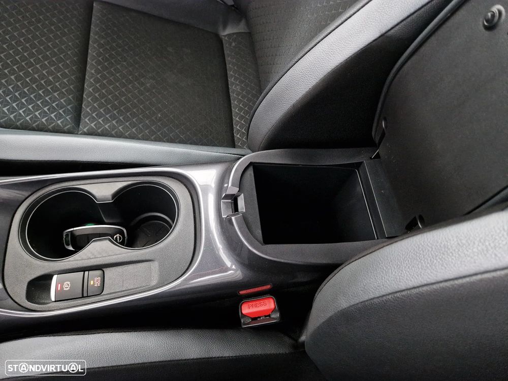 Nissan Juke 1.0 DIG-T N-Design C.Two Tone B. - 40