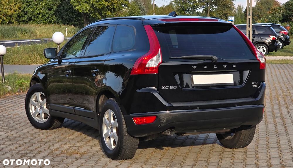 Volvo XC 60 - 8