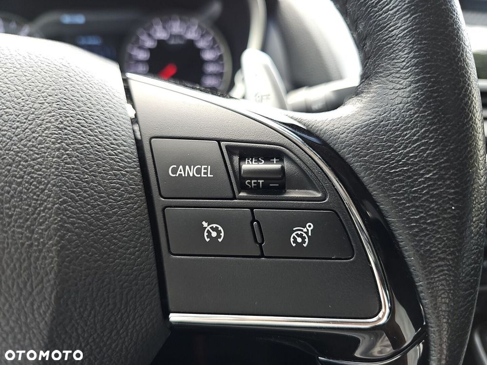 Mitsubishi Eclipse Cross - 16