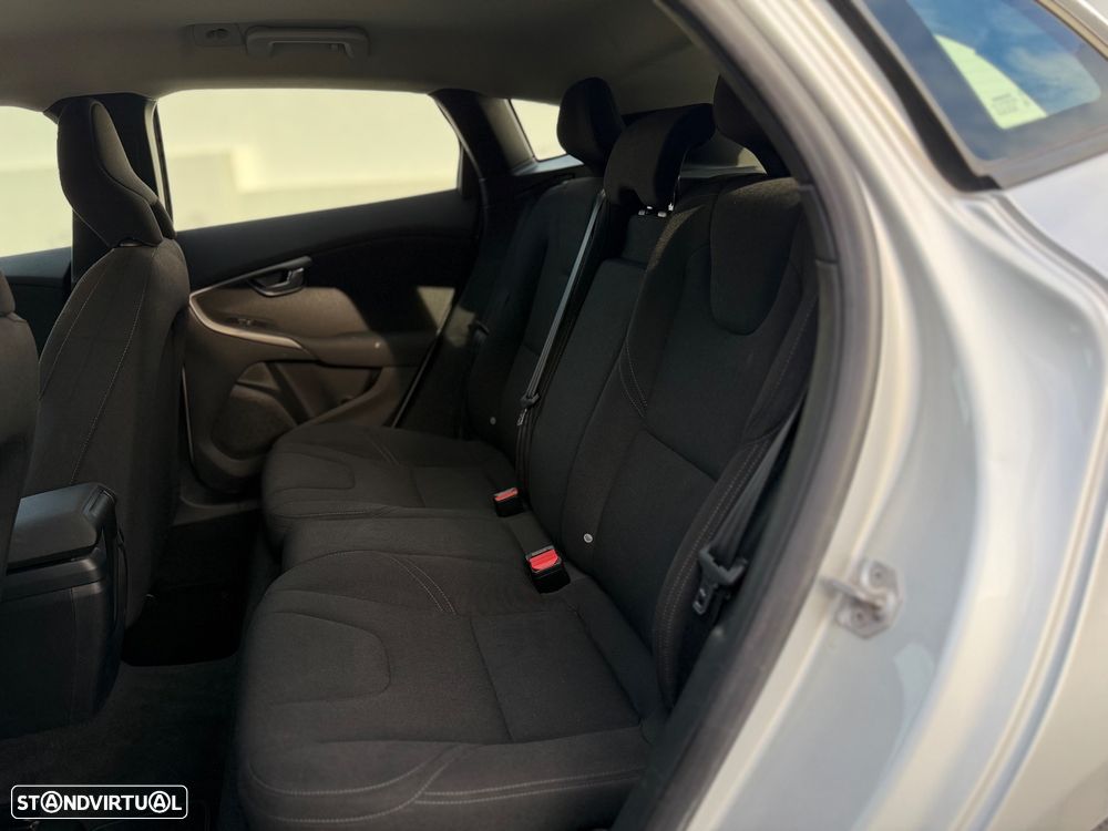 Volvo V40 1.6 D2 Kinetic Eco - 14