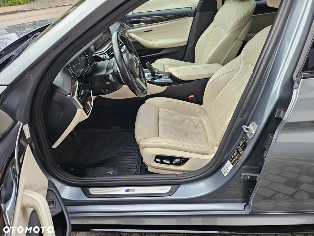 BMW Seria 5 520d xDrive M Sport sport - 20