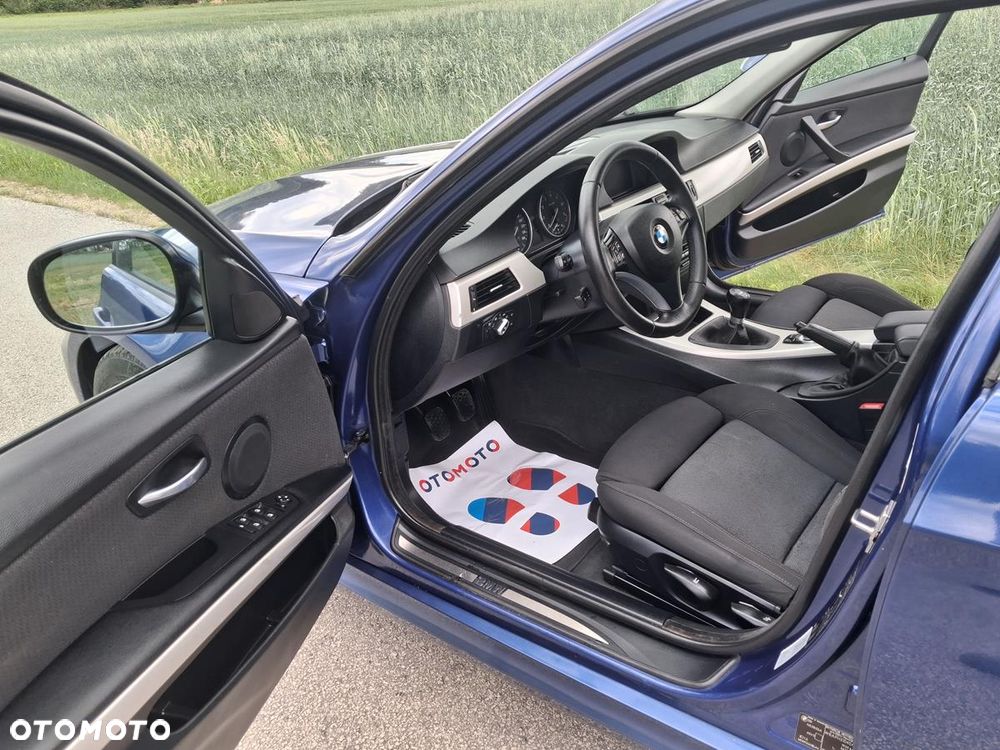 BMW Seria 3 - 20